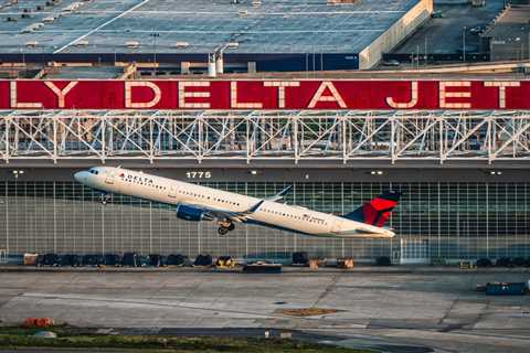 Delta removes a big barrier to getting hired there as a pilot