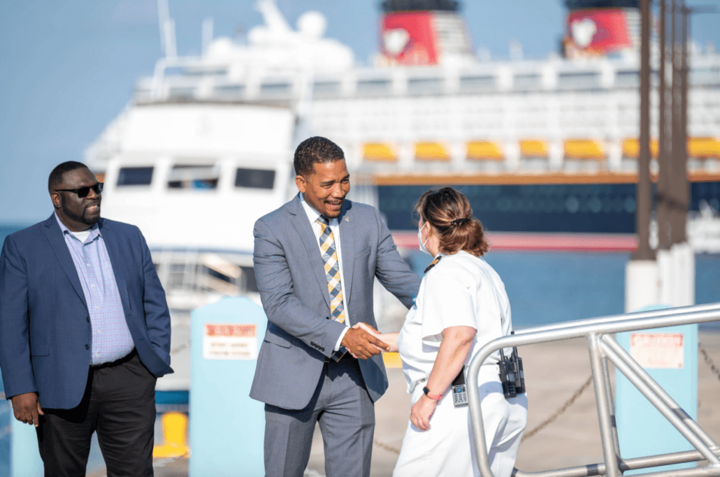Grand Cayman Removes Limit on Cruise Ship Visitors