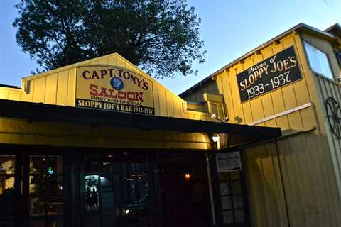 Visiting Captain Tony’s Saloon in Key West: You’ll Love This One
