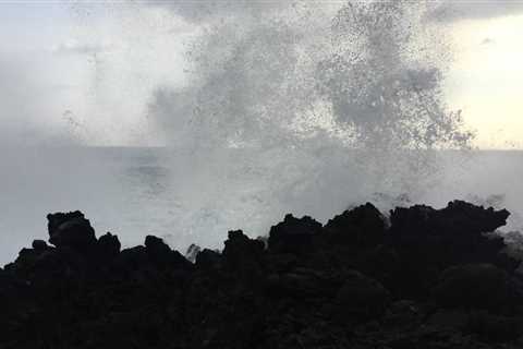Hawaii County Surf Forecast for November 30, 2022