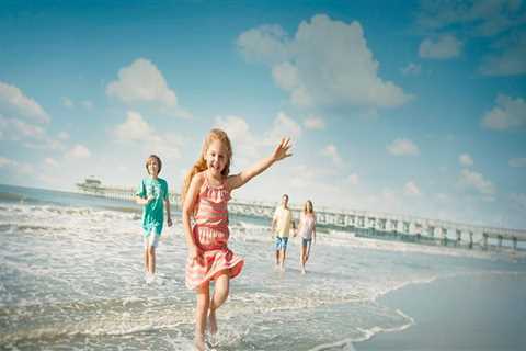 What type of family-friendly activities can you do near north myrtle beach, south carolina?