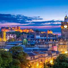 Where to Stay in Edinburgh Scotland – Best Neighborhoods + Hotels