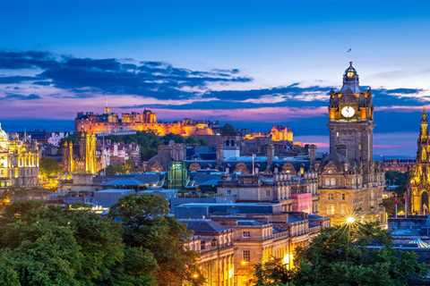 Where to Stay in Edinburgh Scotland – Best Neighborhoods + Hotels