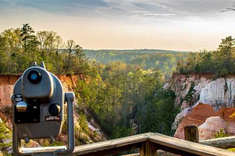 Why you have to see Georgia's 'Little Grand Canyon'