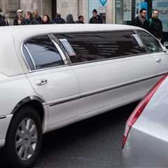 Limo Etiquette – What Is And Isn’t Okay