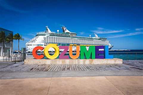 The World’s Largest Cruise Ship, Icon Of The Seas, Will Arrive In Cozumel, Mexico, In February