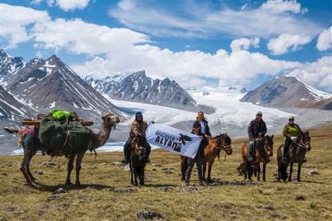 MONGOLIA ALTAI MOUNTAIN TOUR (2024) - Discover Altai