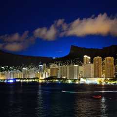 Experience the Vibrant Nightlife of Waikiki, Hawaii