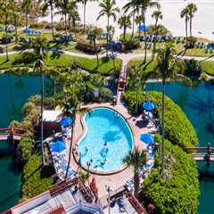 Luxury Resorts and Hotels in Lee County, Florida